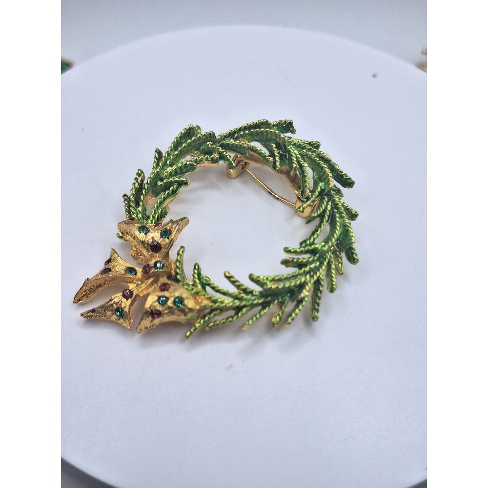 2 Christmas Wreath Brooches - Picture 3 of 12